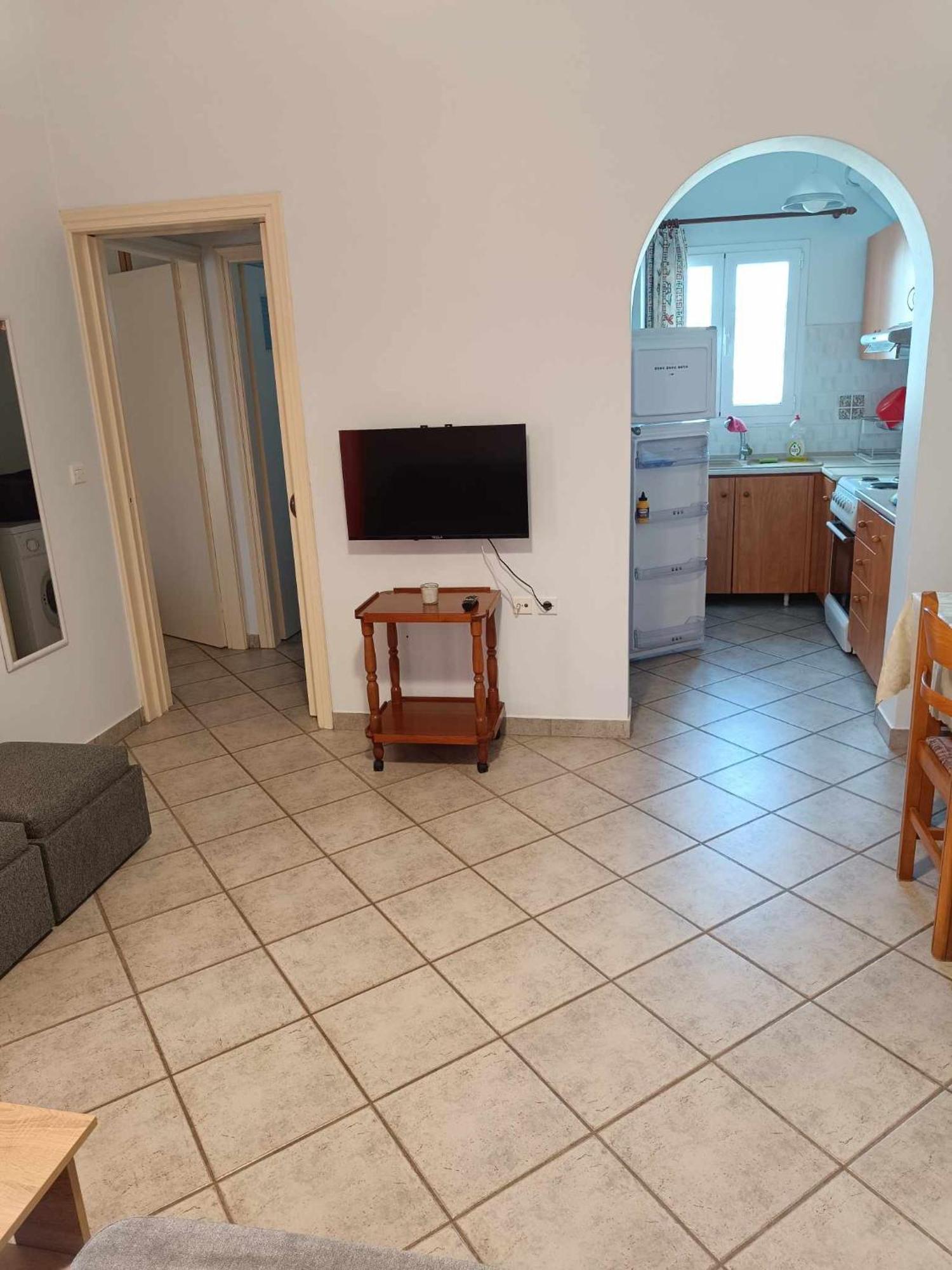 Athina Rooms Karvounades Екстериор снимка