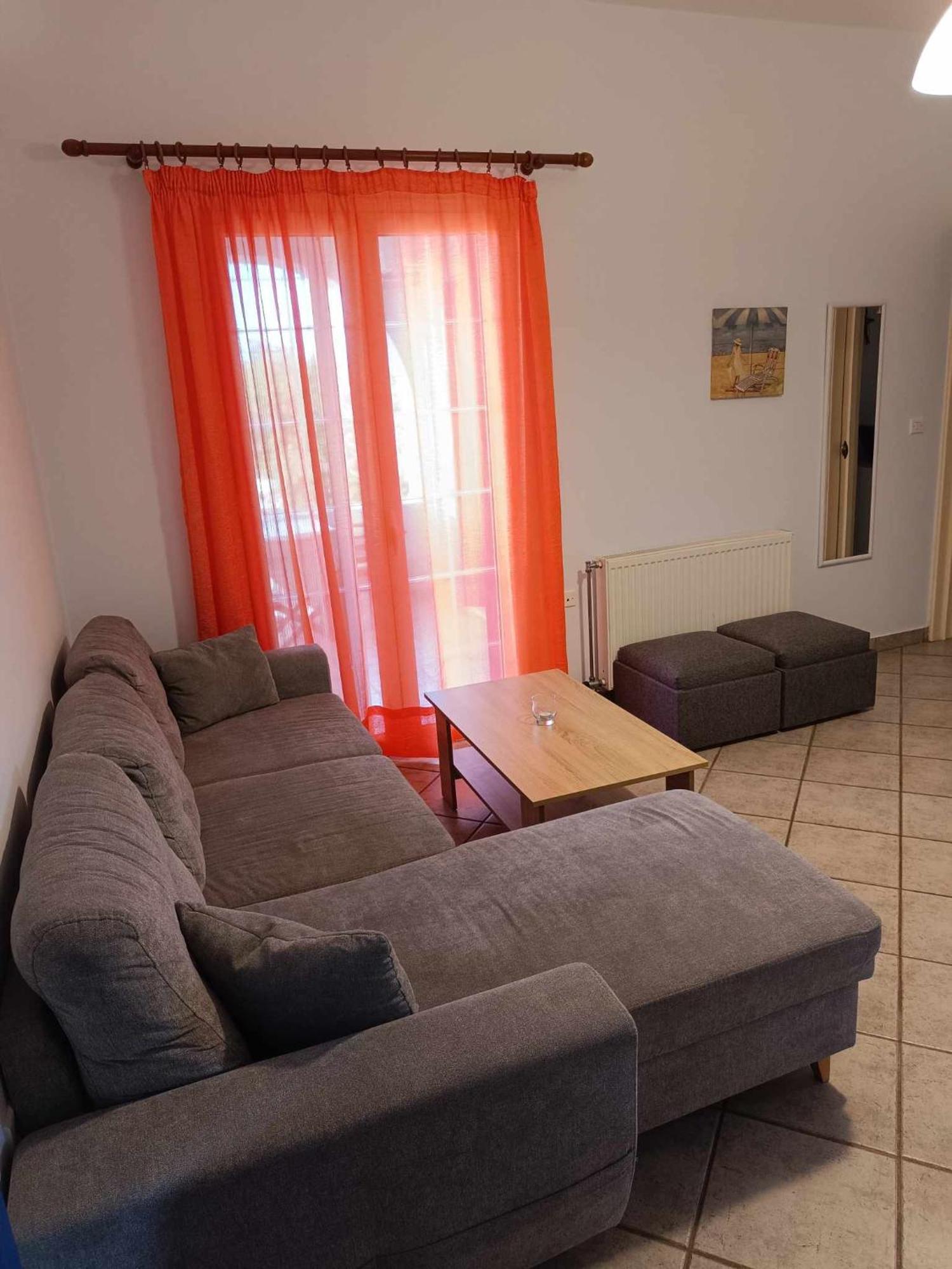 Athina Rooms Karvounades Екстериор снимка